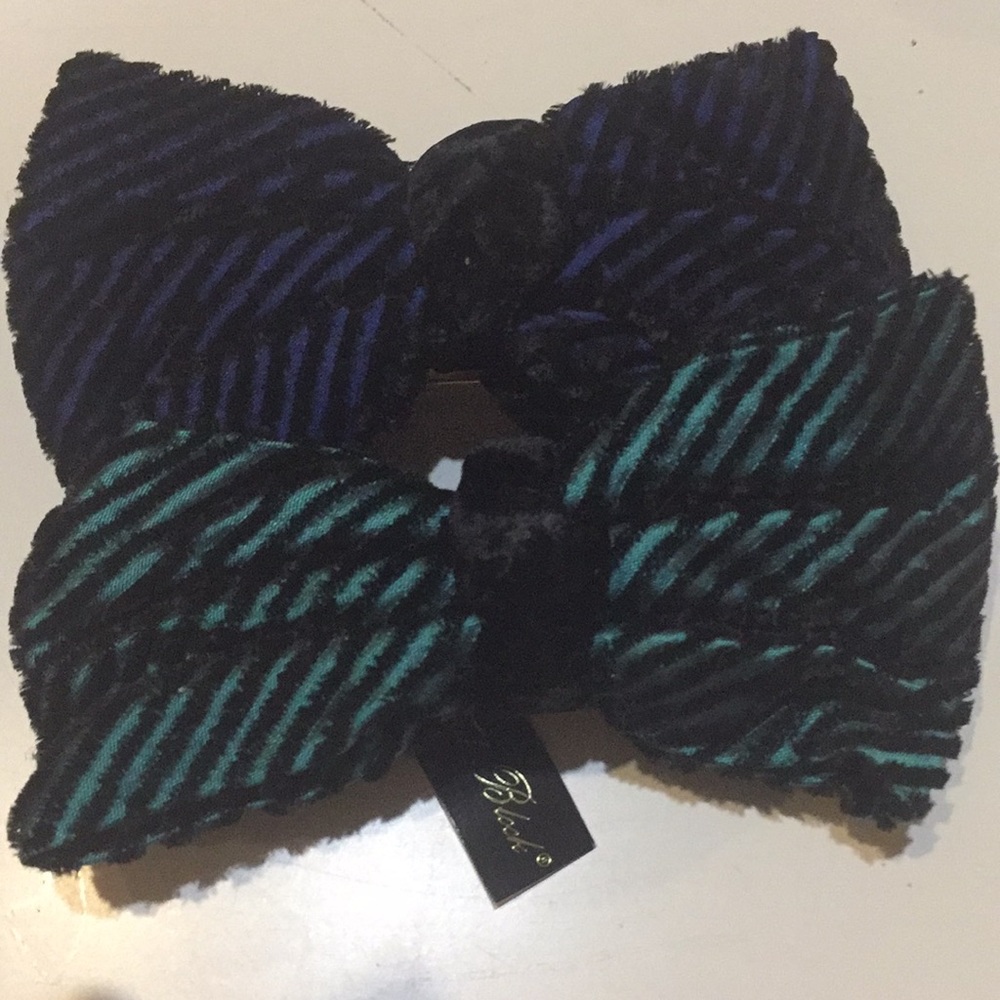 French Vintage Bows Alexandre De Paris 54$ Retail